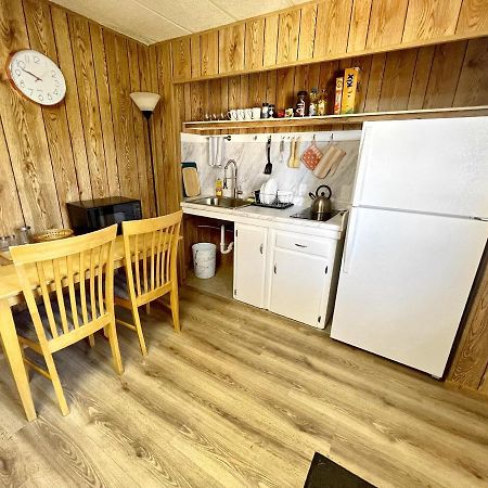 1 Bedroom Home Near Lassen Volcanic Park Paynes Creek Exterior foto